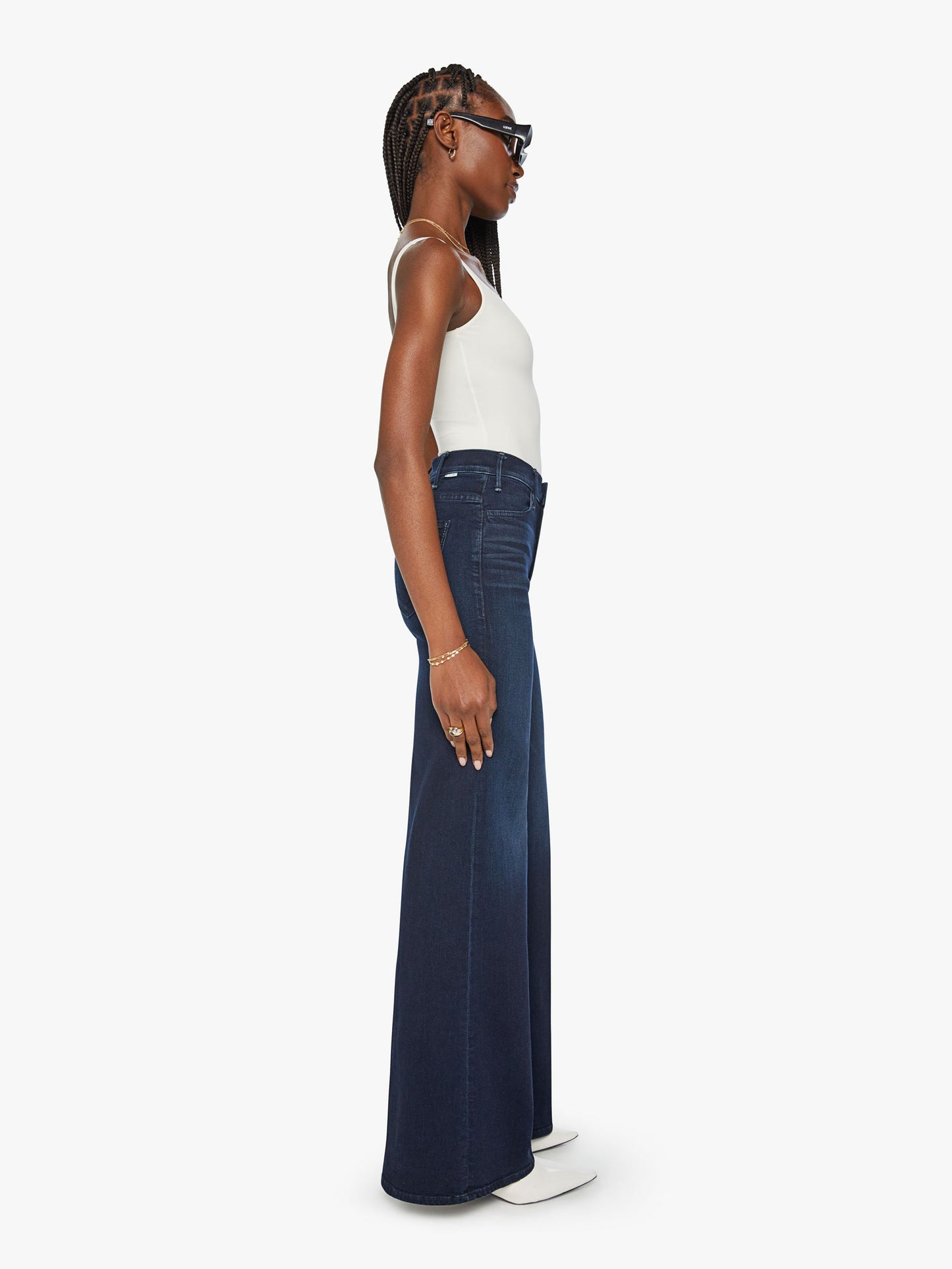MOTHER The Hustler Roller Sneak Jeans