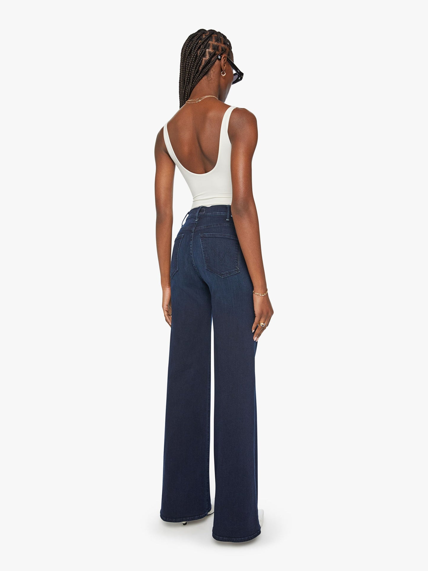 MOTHER The Hustler Roller Sneak Jeans