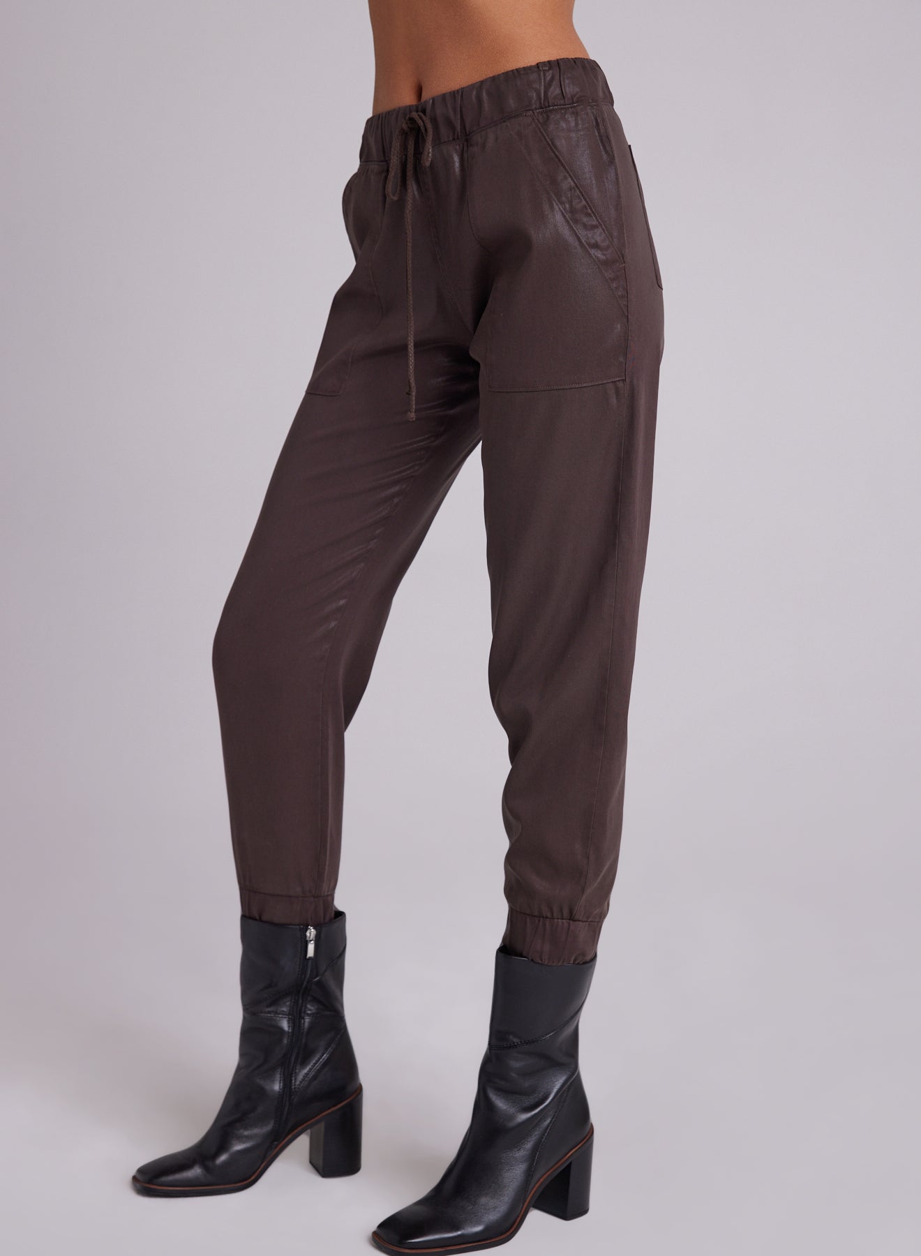 Bella Dahl Chelsea Pocket Jogger