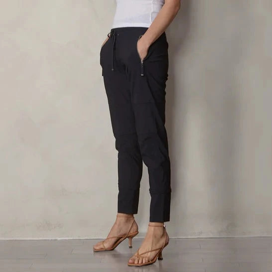 Gallery Couture Travel Pant
