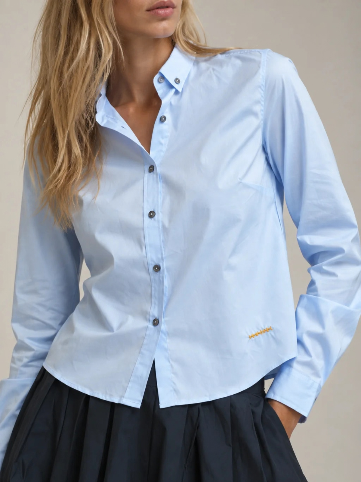 0039 Italy Carla Crop Shirt_CARLA222602
