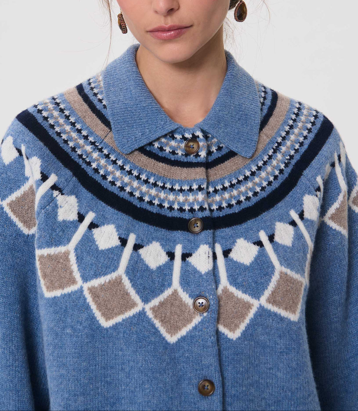 Tara Jarmon Giulietta Embroidered Collar Sweater