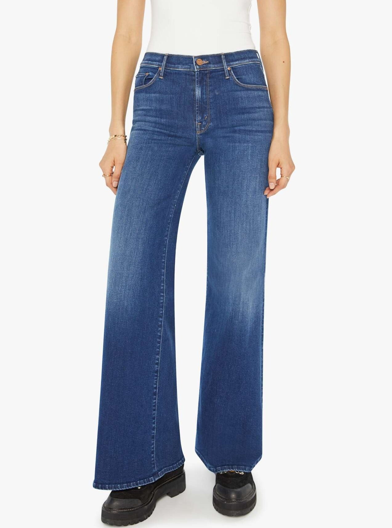 MOTHER Twister Sneak Jeans