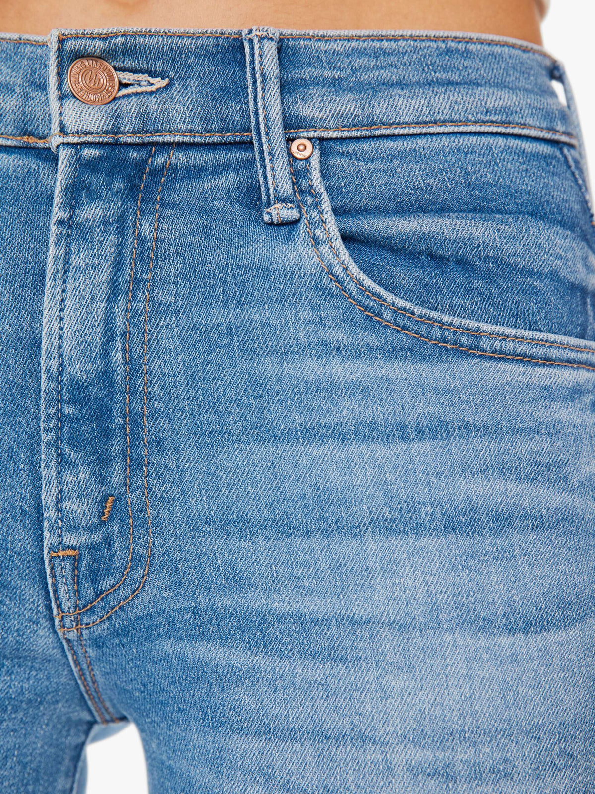 MOTHER The Insider Crop Step Fray Jeans