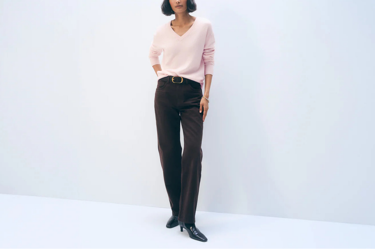 White & Warren Featherweight V-Neck Cashmere Sweater