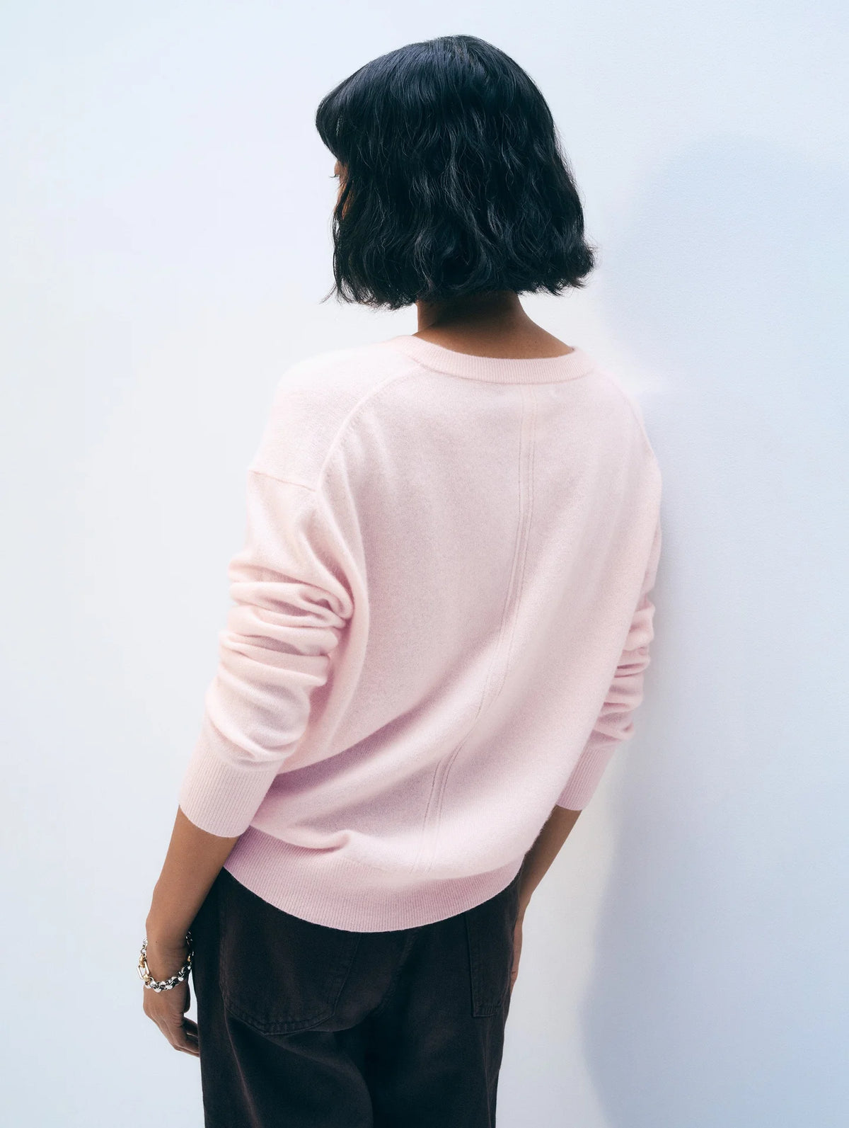 White & Warren Featherweight V-Neck Cashmere Sweater
