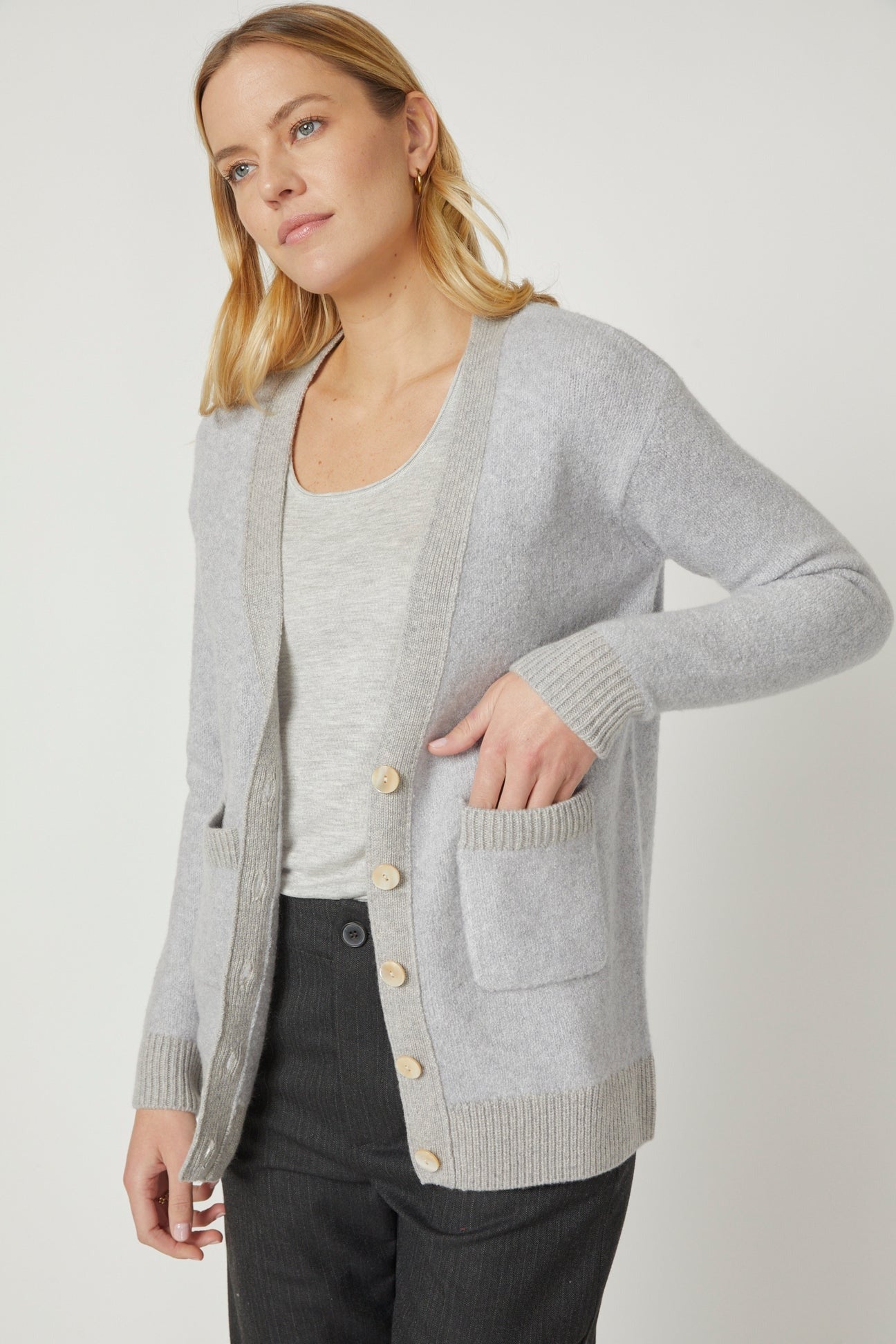 Kokun Boyfriend Cardigan