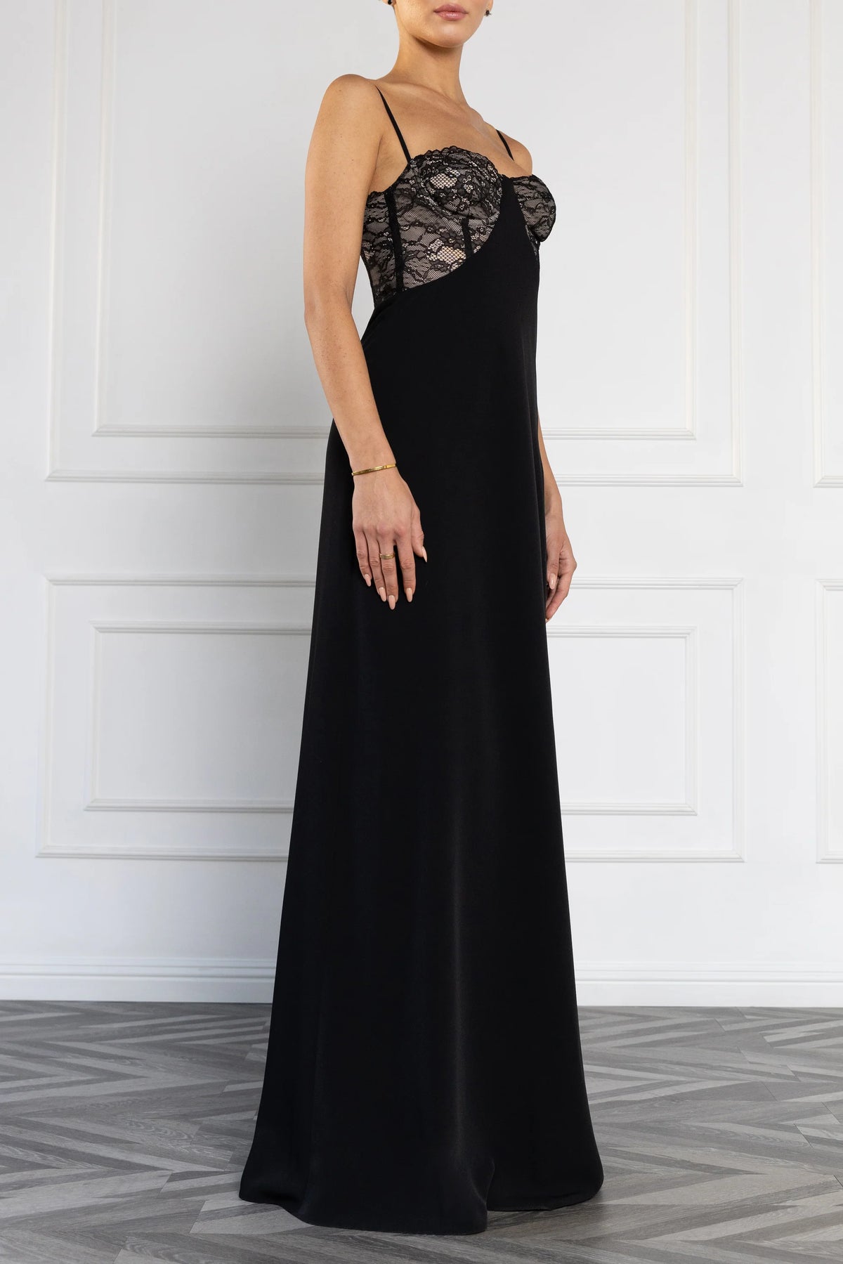 Black Halo Ts Coressa Gown