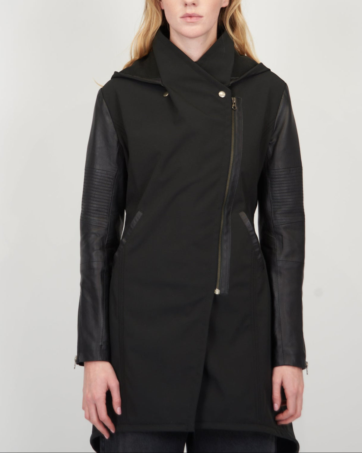 JAKETT TS Sofia Weatherproof Jacket