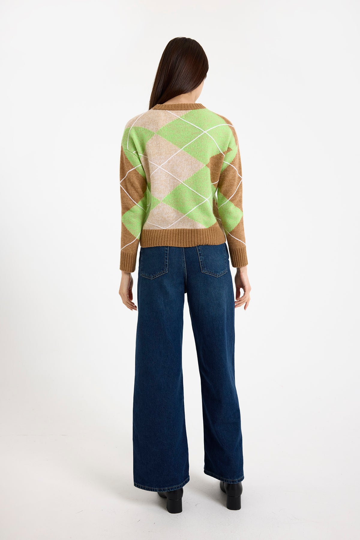 Brodie Crew Neck Cashmere Argyle Sweater