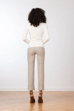 Ave Montaigne Bonnie Pant