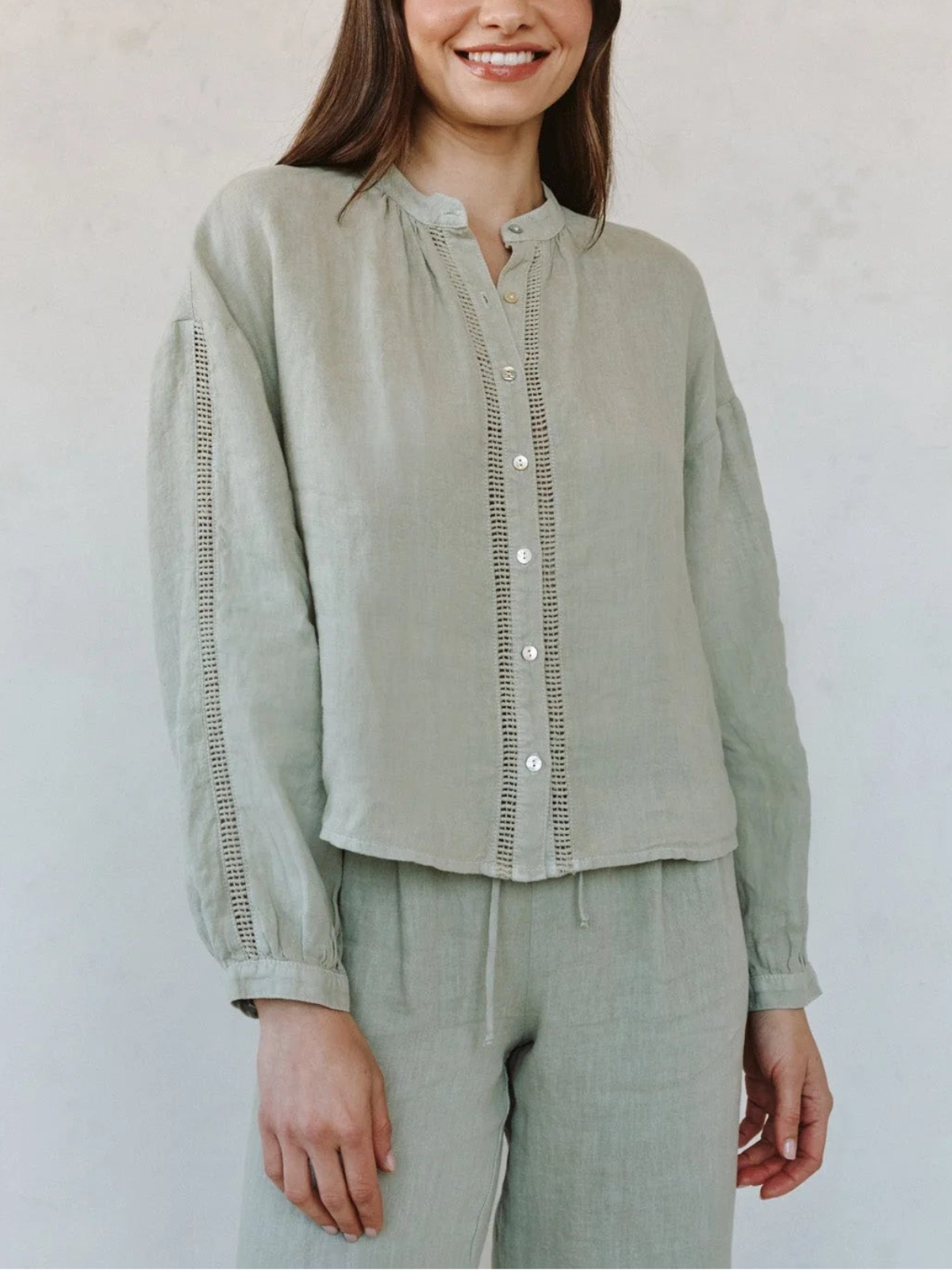 Bella Dahl Mandarin Collar Trimmed Button Down_B2482-331-302
