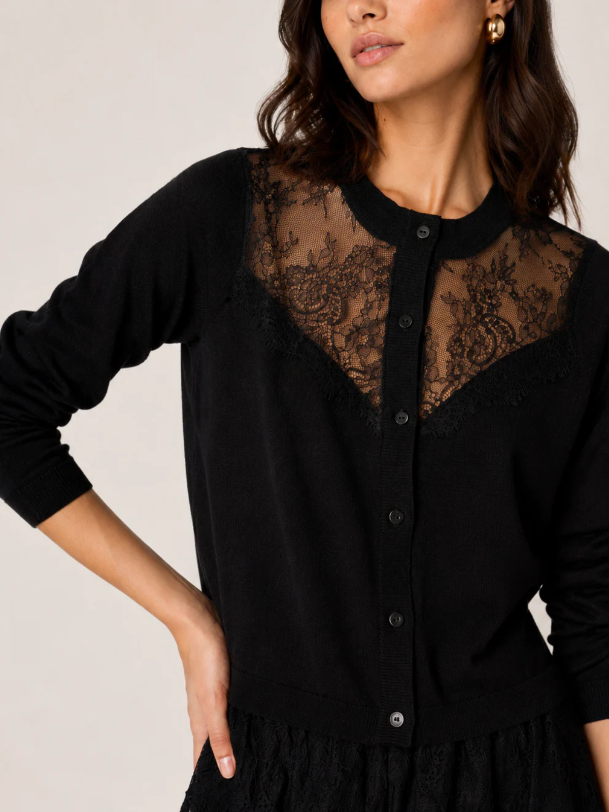 Cami Harleth Cardigan_F26-F-T02