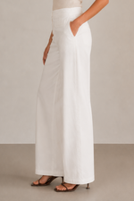 Gallery Couture Modern Twill Wide Leg Pant