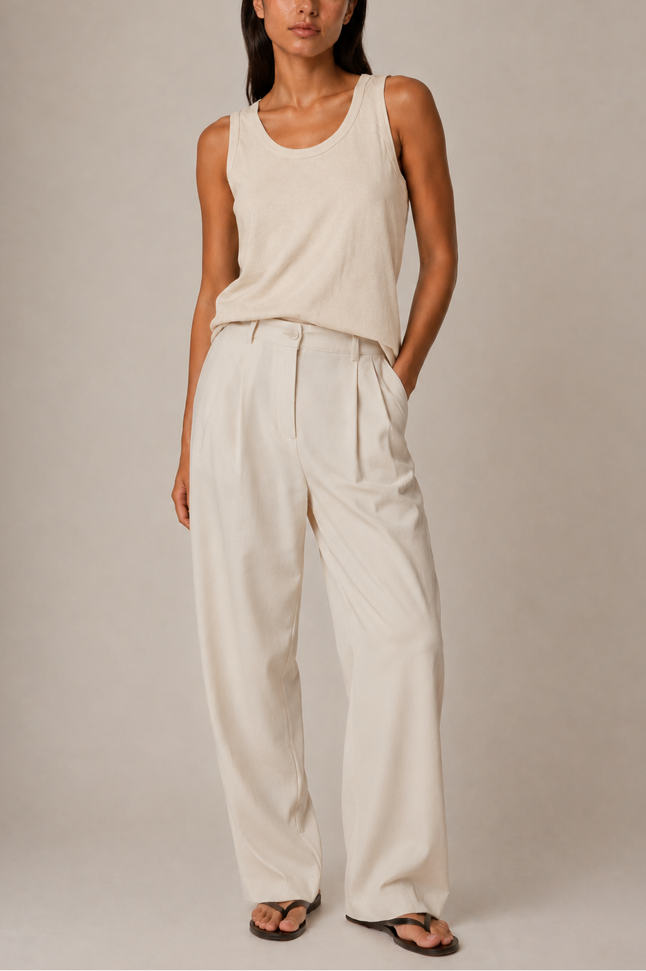 Loop Tank With Seam Detail