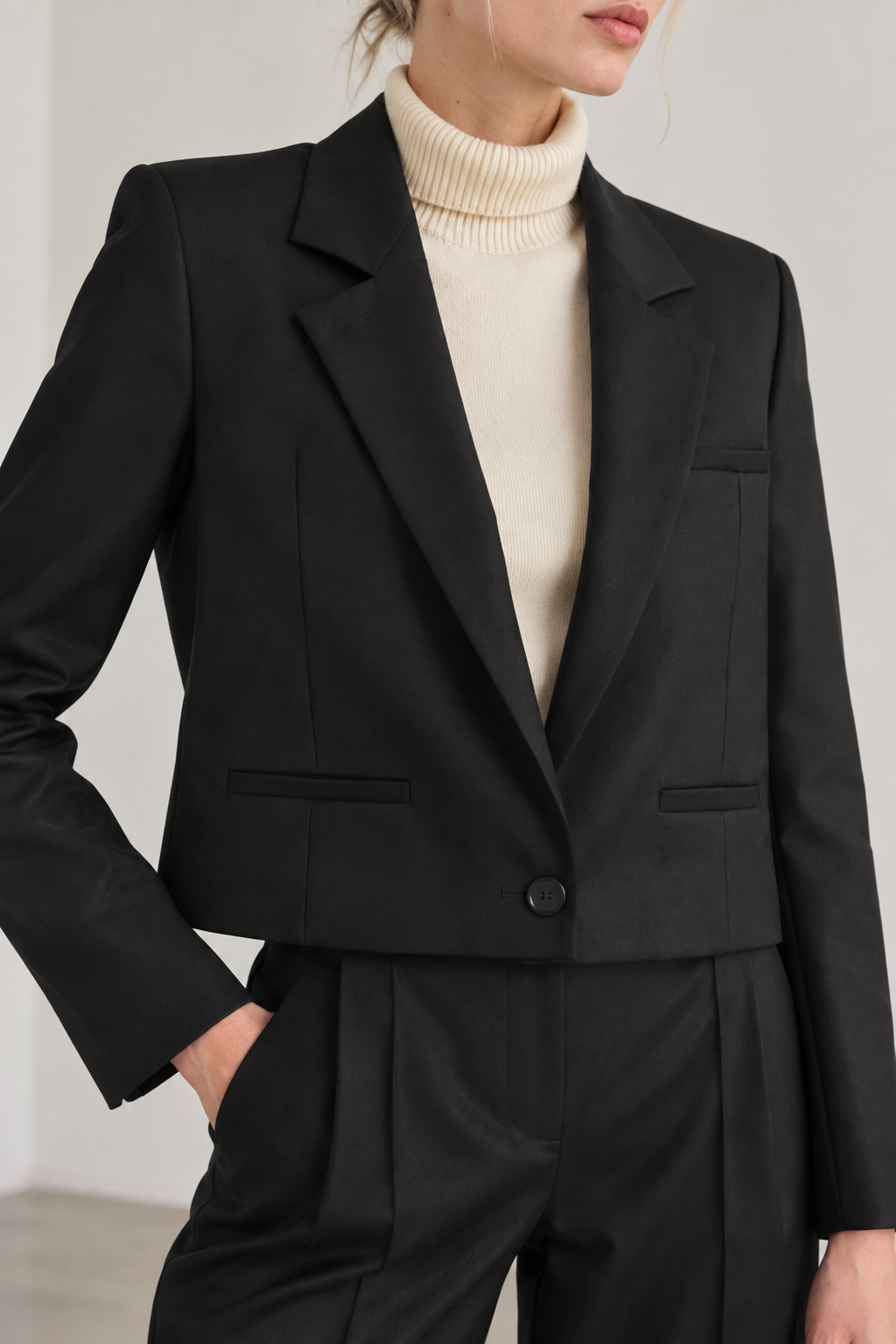 Derek Lam Cropped Single Button Blazer
