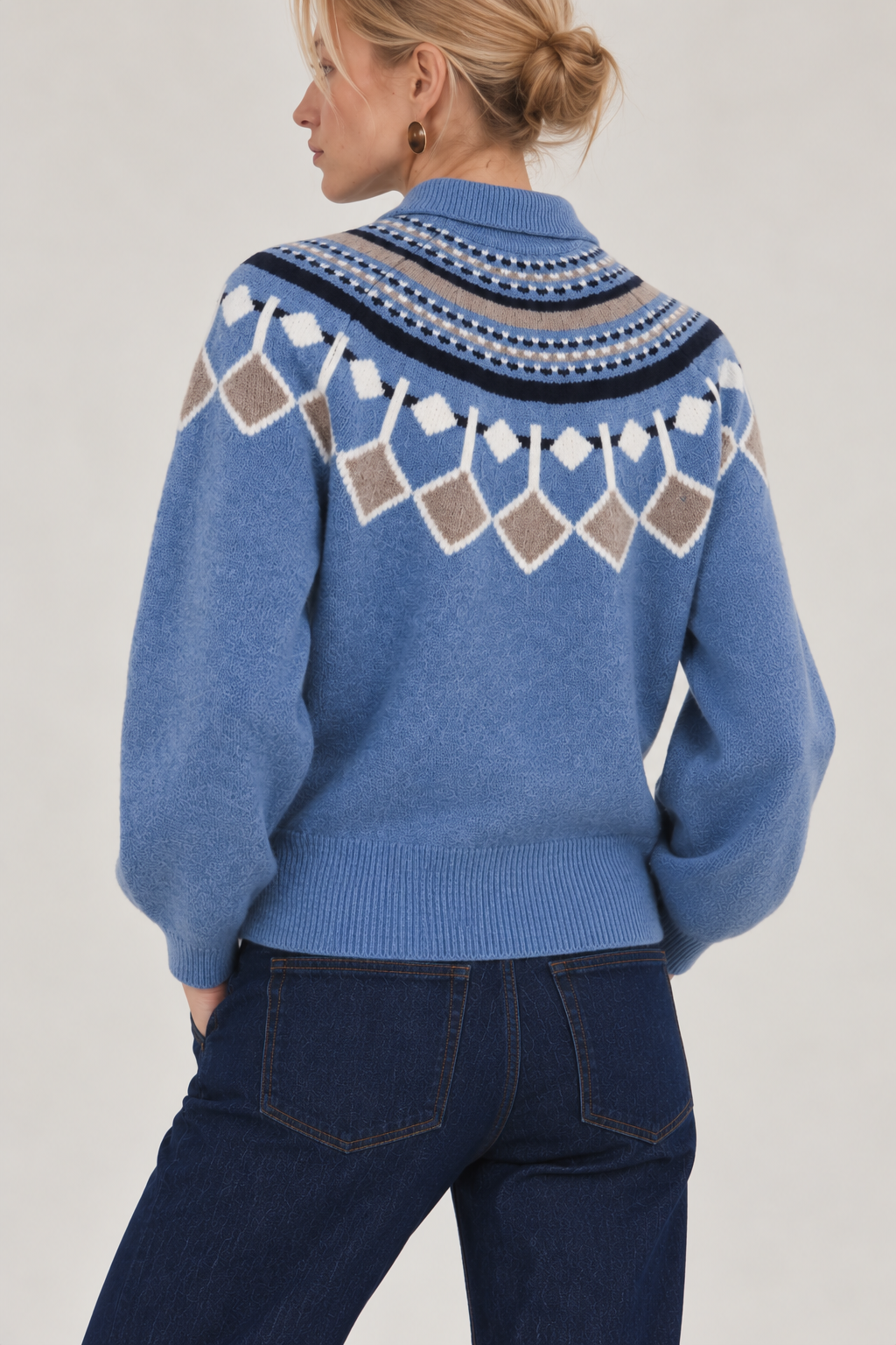 Tara Jarmon Giulietta Embroidered Collar Sweater