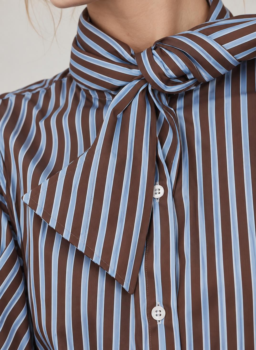 LAFATA The Tie Neck Shirt