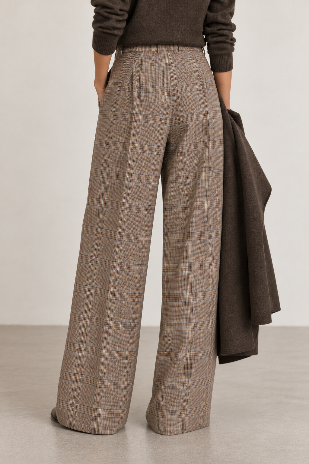Circolo Check Patten Pleated Trousers