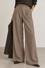 Circolo Check Patten Pleated Trousers