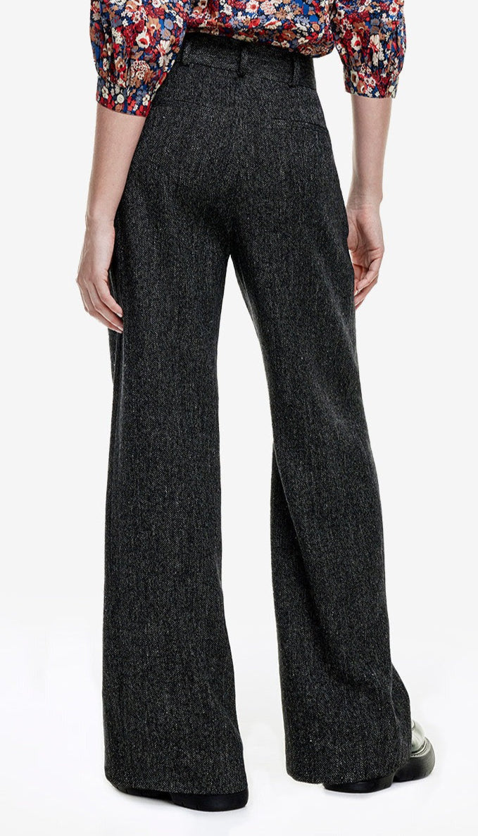 Smythe Pleated Trouser