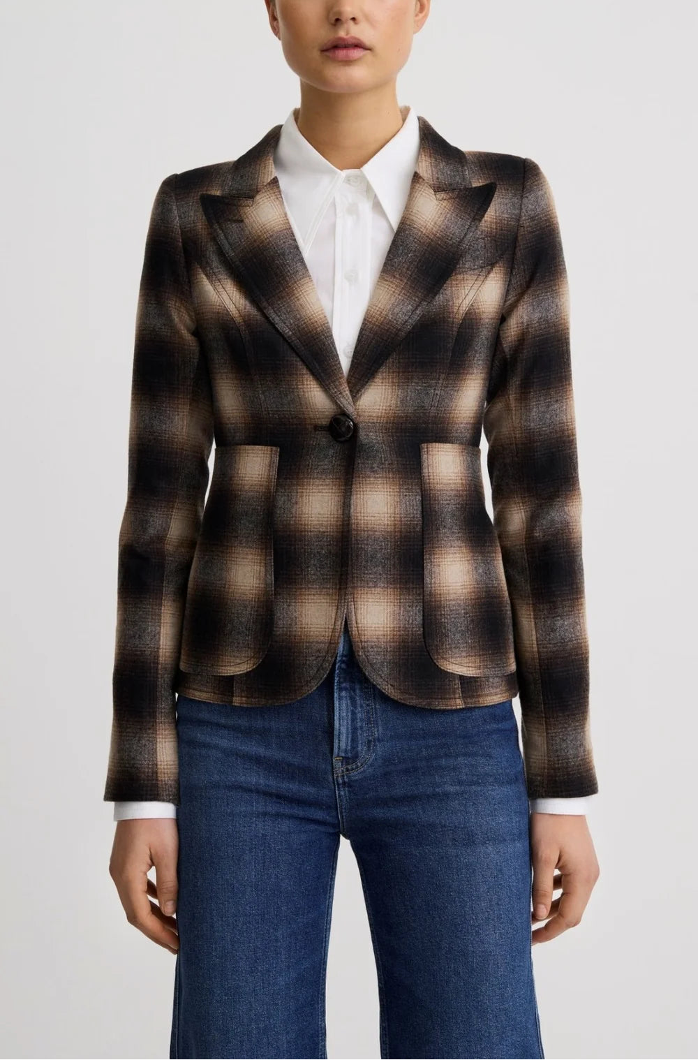 Smythe Patch Pocket Duchess Blazer