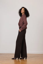 Avenue Montaigne Sleek Wide Leg Pant