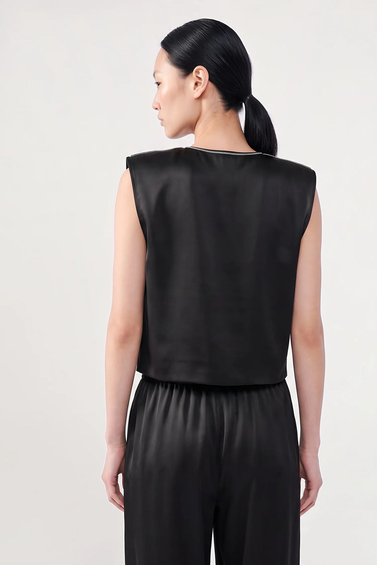 Saint Art Corvin Chain Top