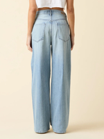 Le Jean Luna High Rise Relaxed Jean_W303-200