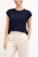 Majestic Stretch Linen SemI Relaxed S/S Crewneck Top
