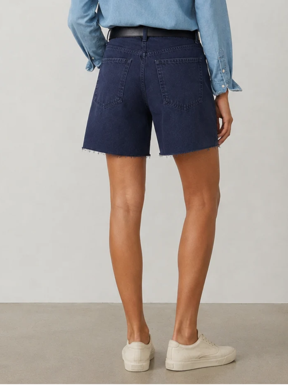 Nili Lotan Russel Short_13619-W488