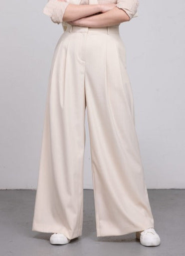 TS Phoebe Jon Olivia Pleated Pant