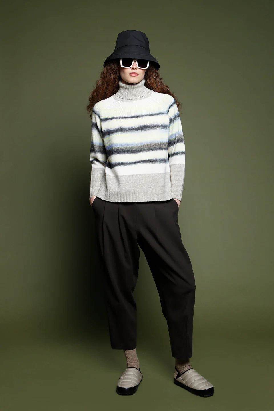 Psophia Blurred Lines Sweter