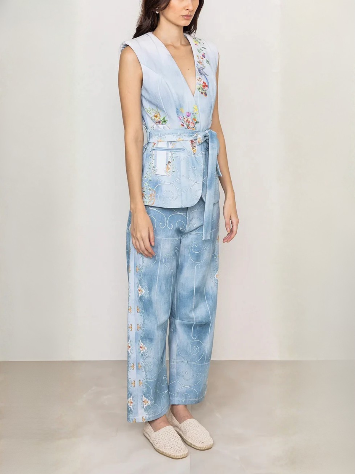 Ranna Gill Rafia Belted Waist Coat_EE05
