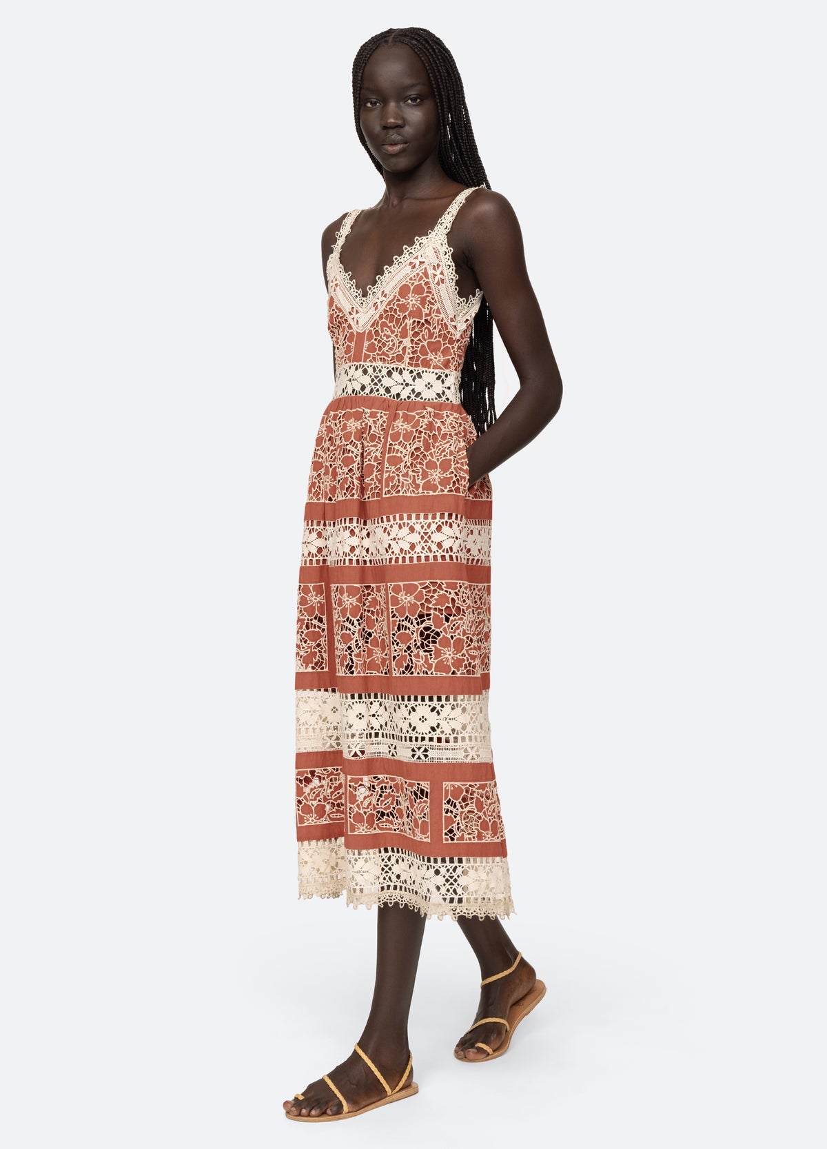 Sea Joah Embroidery Sleeveless Midi Dress