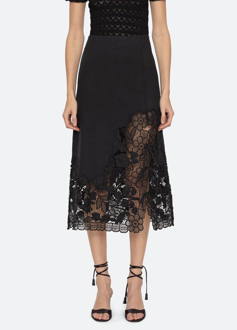 Sea Katharine Embroidery Tie Skirt