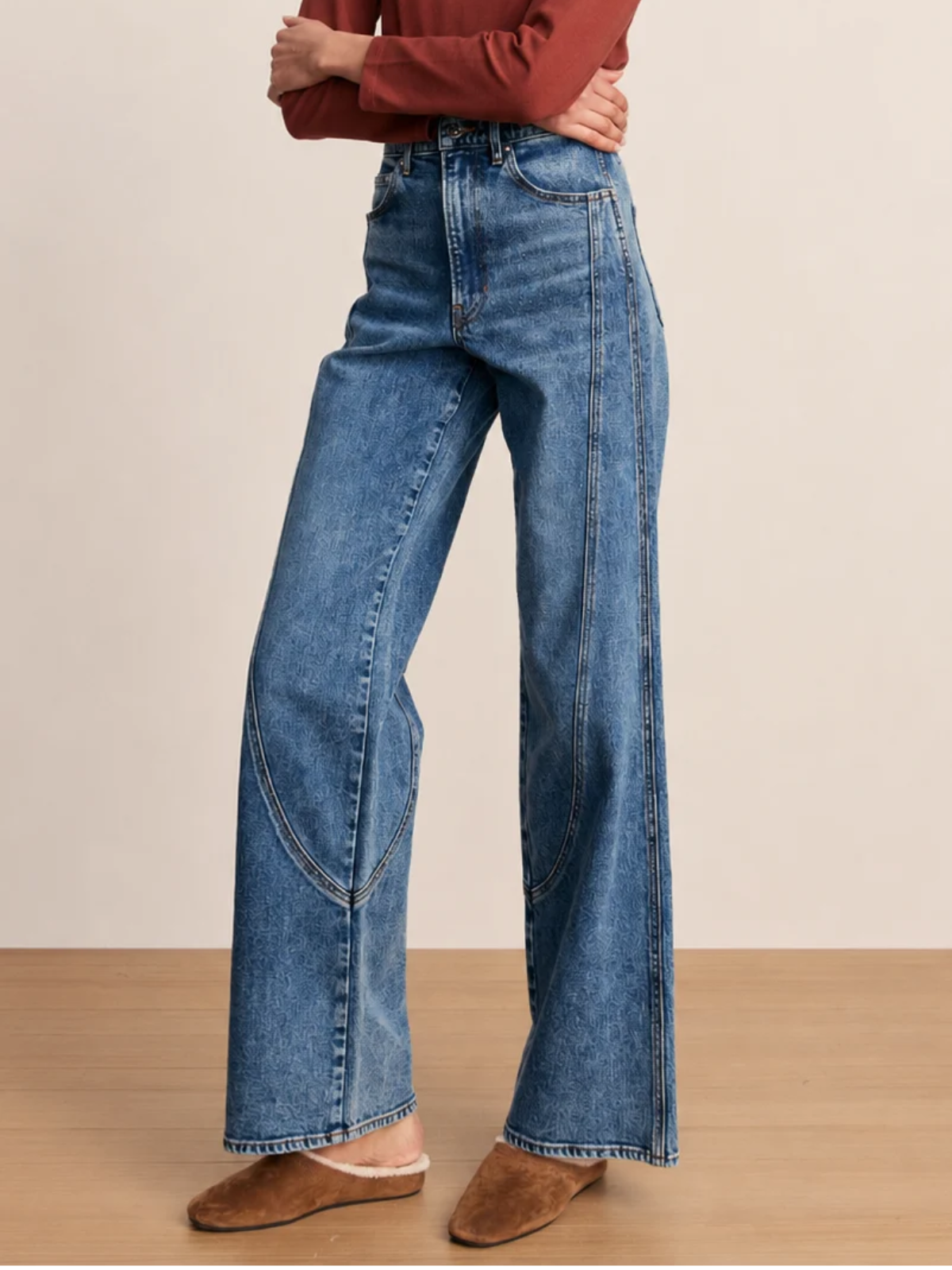 Veronica Beard Taylor Jeans With Curved Seams_J26FA0005