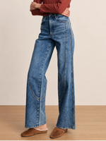Veronica Beard Taylor Jeans With Curved Seams_J26FA0005