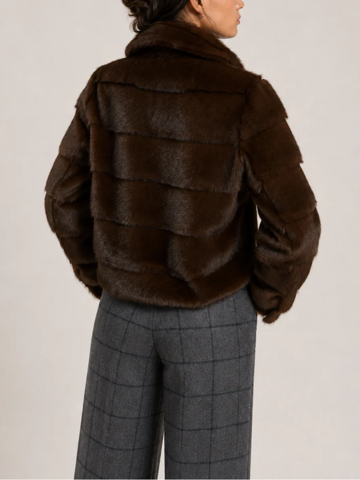 Vilagallo Short Faux Fur Jacket_33763