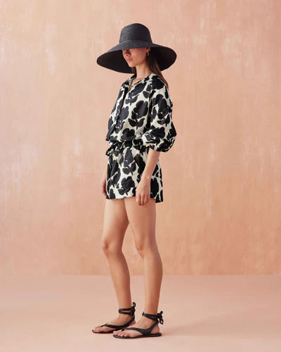 OMIKA Asha Shorts