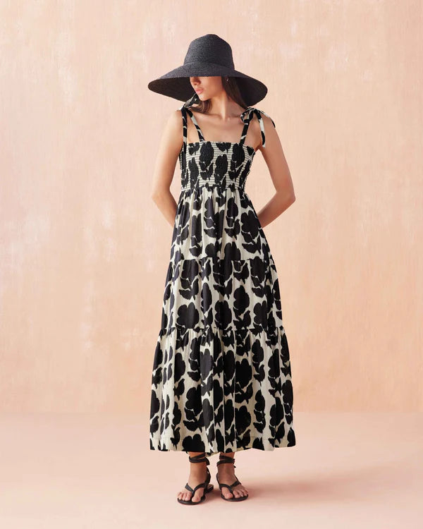 OMIKA Lana Maxi Dress