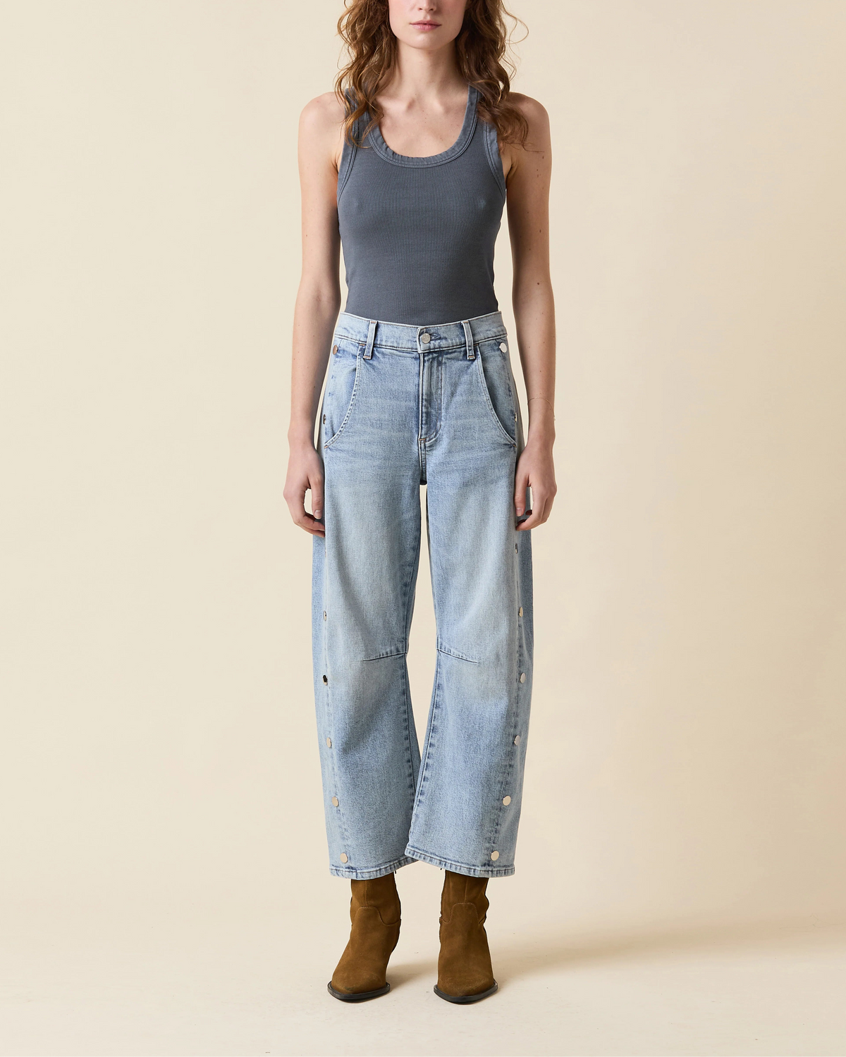 Le Jean Studded Frankie Midrise Barrel Jeans