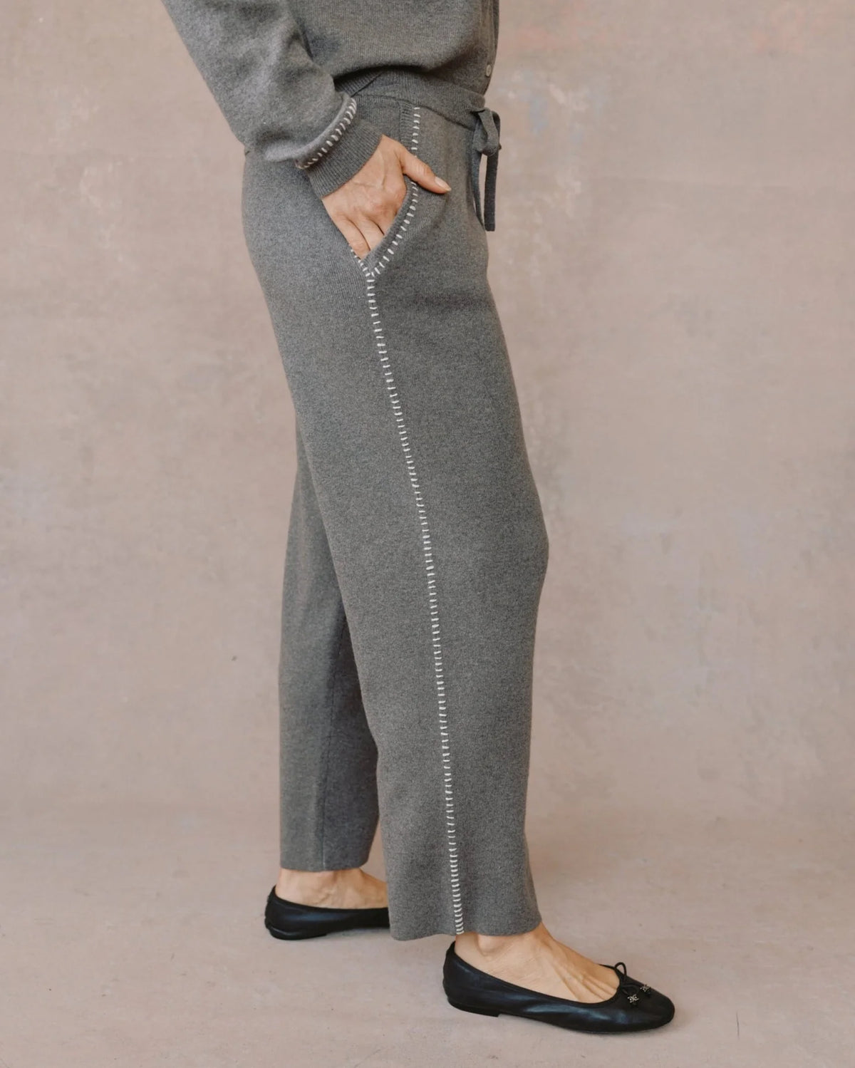 Bella Dahl Whip Stitch Straight Leg Pant