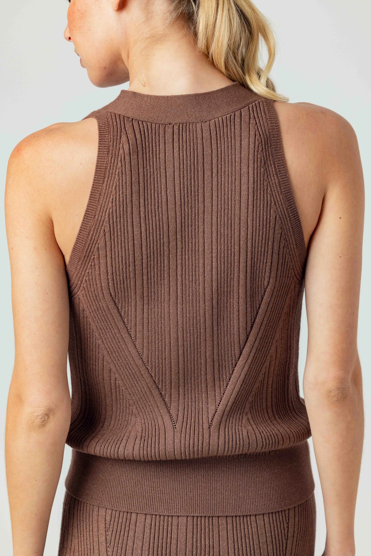 Sundays Ziva Vest