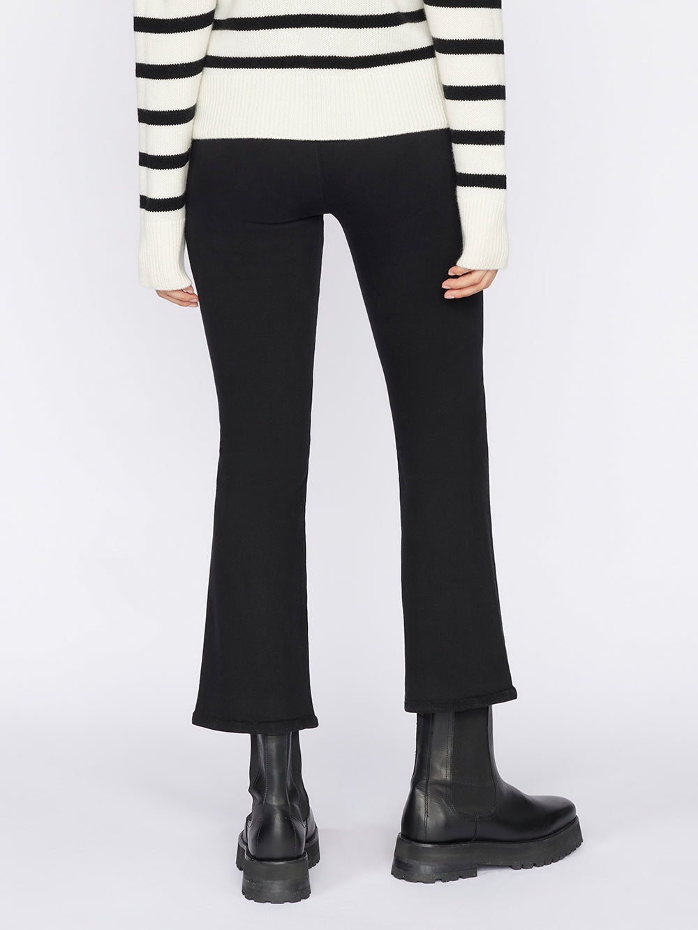 FRAME Jetset Crop Mini Boot